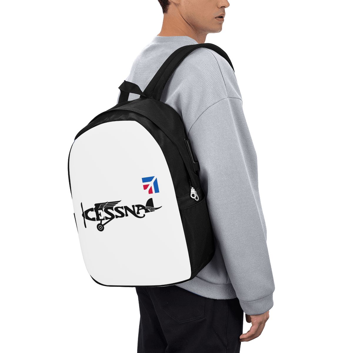 Womens Backpack - حقيبة ظهر بشعار سيسنا، حقيبة سفر