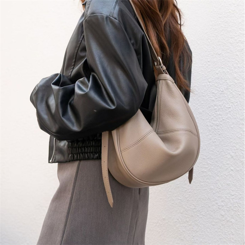 Women Bags For Work - حقيبة كتف هوبو هلالية الشكل من
