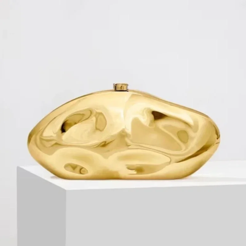 Women Bags Gold - حقيبة يد نسائية بتصميم سحابة غير