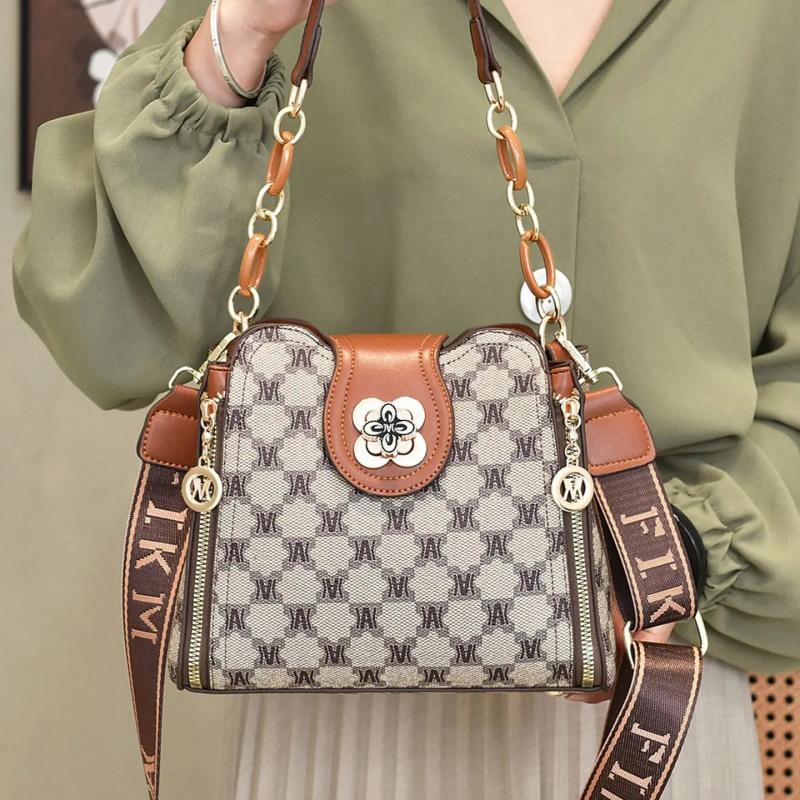 حقيبة كتف مطبوعة بتصميم عتيق،  - مراجعة Women Bags For Work وسعره