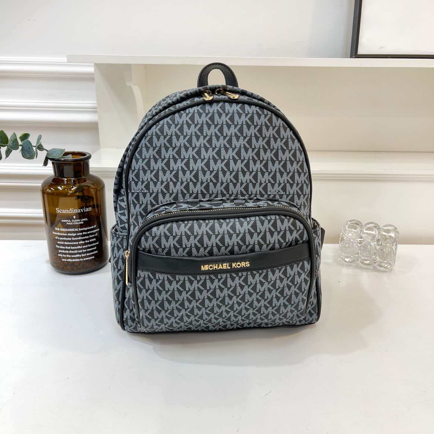 حقيبة ظهر MK/مايكل كورس 2026 ا - مراجعة Women'S Bags Michael Kors وسعره
