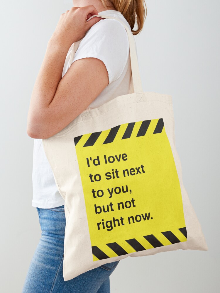 أود الجلوس بجانبك، لكن ليس الآ - مراجعة Women Bags Next وسعره