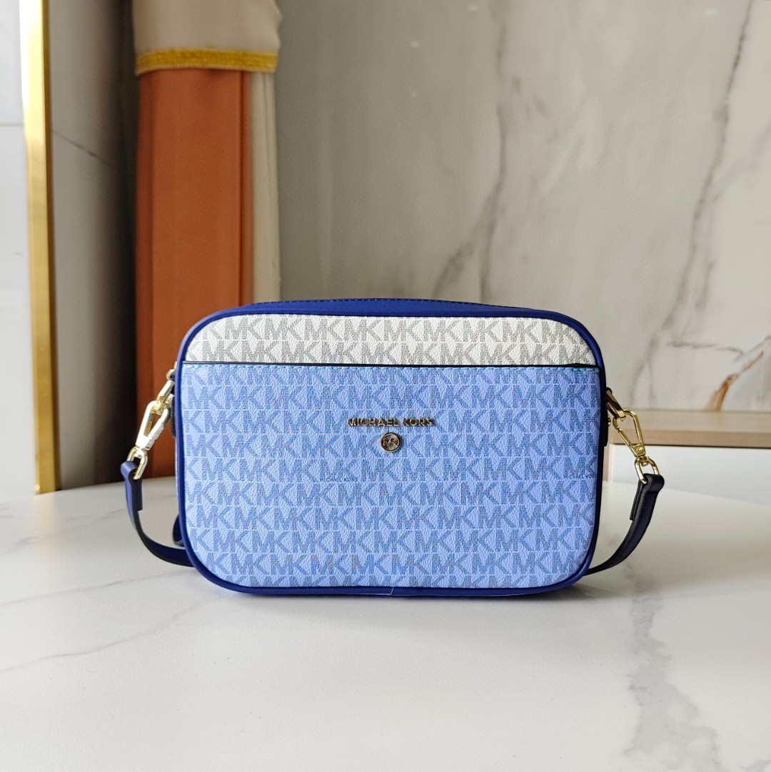 حقيبة كاميرا كروس بودي من مايك - مراجعة Women'S Bags Michael Kors وسعره