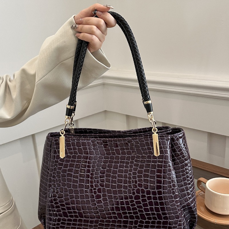 حقيبة كلاسيكية بمقبض علوي من ا - مراجعة Women Bags Europe وسعره