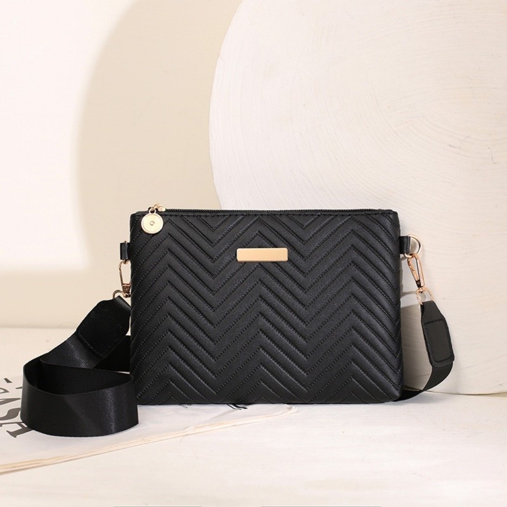 حقيبة كروس بسلسلة مبطنة بسيطة  - مراجعة Women Bags Sale وسعره