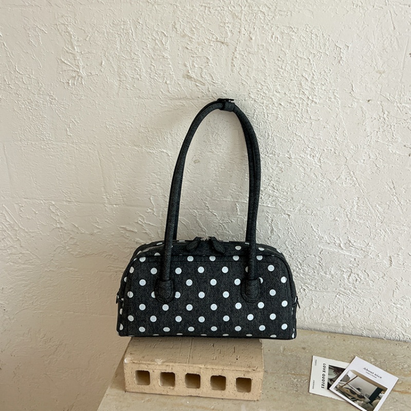 حقيبة كتف بوسطن صغيرة جديدة 20 - مراجعة Women Bags New وسعره