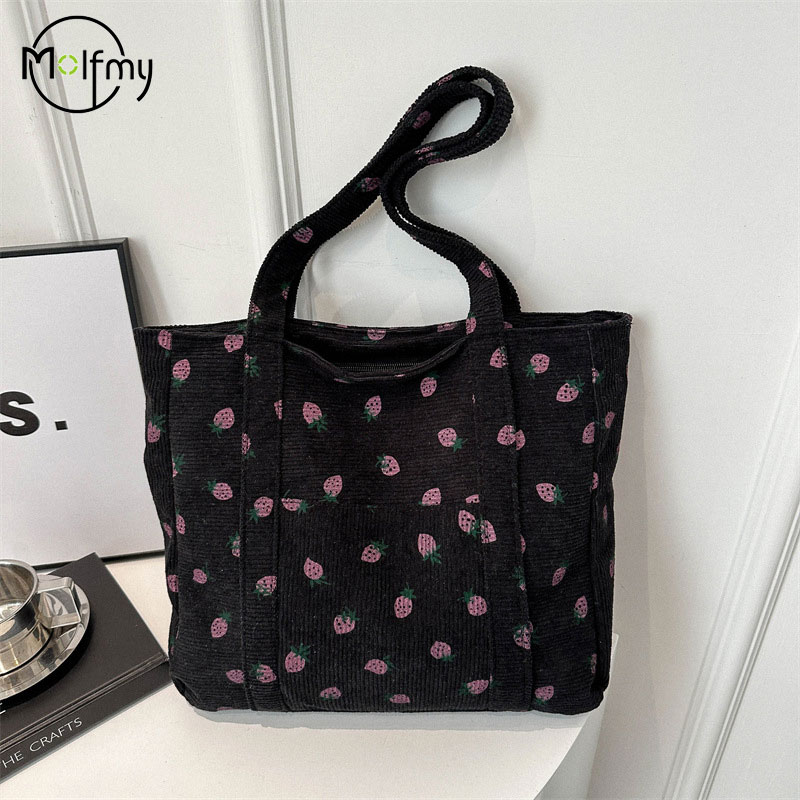 سروال قصير حقيبة يد الفراولة ح - مراجعة Women Bags Guess وسعره