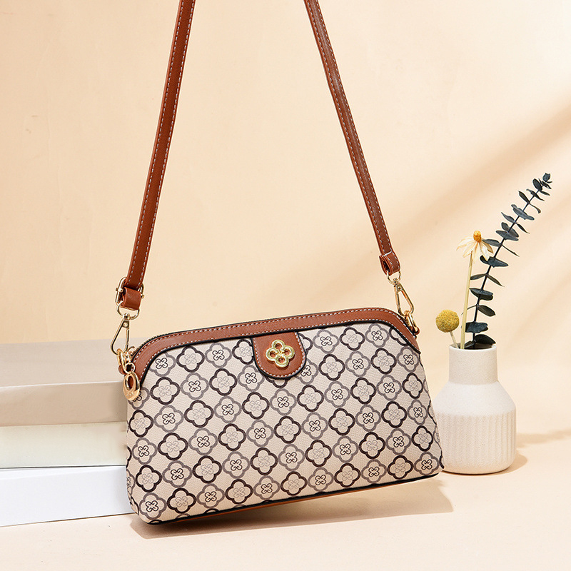 حقيبة نسائية عصرية جديدة، محفظ - مراجعة Women Bags Guess وسعره