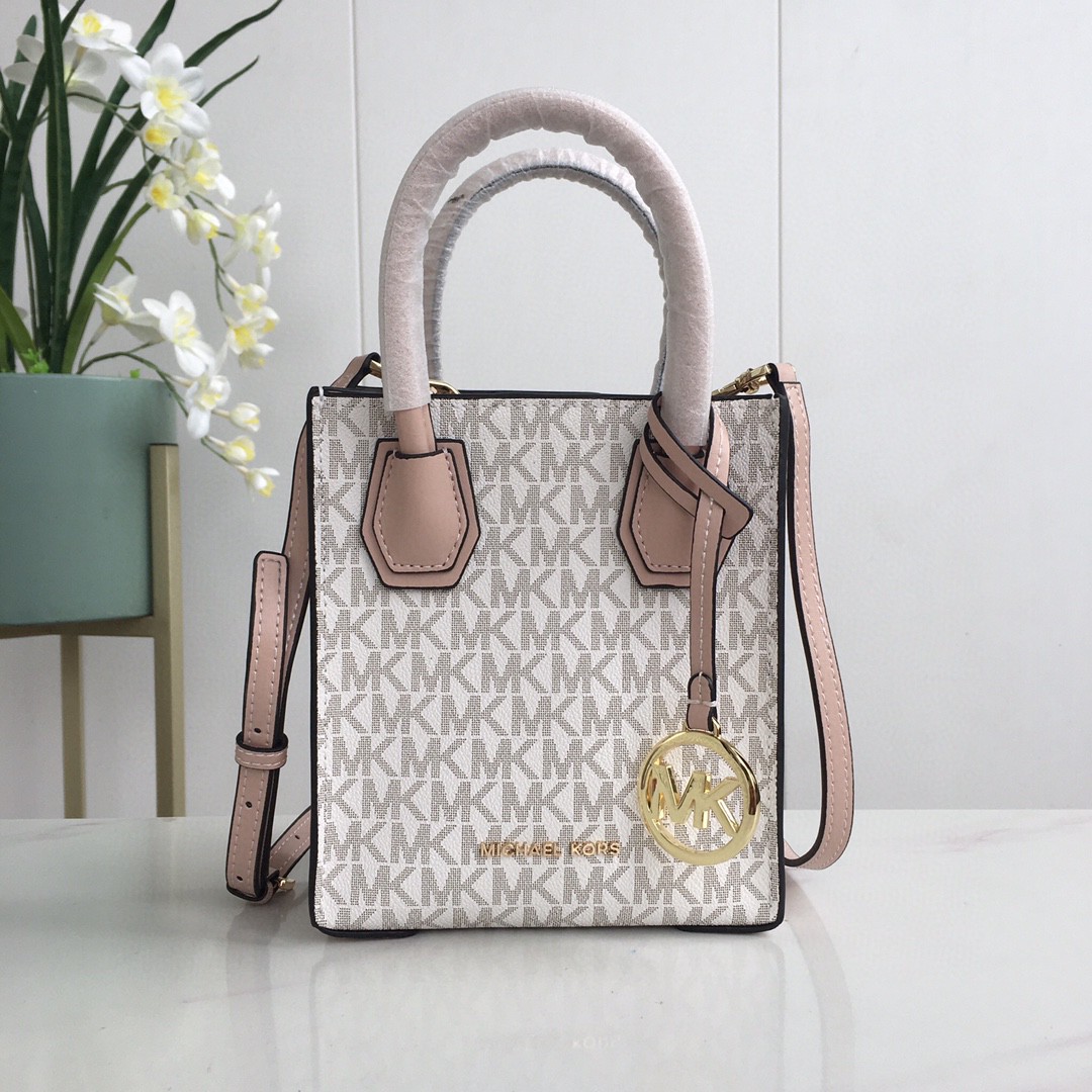 حقيبة خصر عصرية متعددة الوظائف - مراجعة Women Bags Europe وسعره