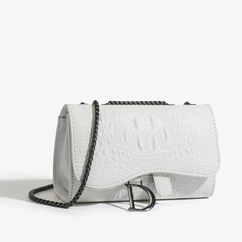 حقيبة كروس بودي نسائية أنيقة ب - مراجعة Women Bags Guess وسعره