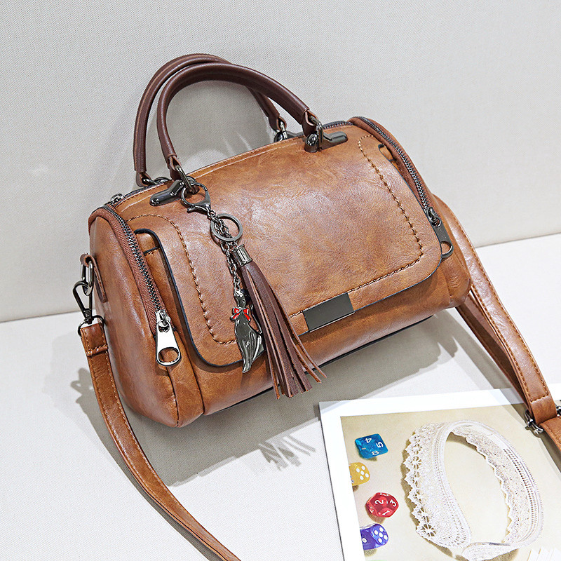 حقيبة يد ديكور للنساء من Yogod - مراجعة Women Bags Guess وسعره